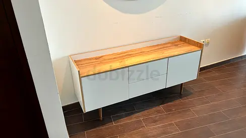 LAST DAYS!! Beautiful TV Stand going for cheap!