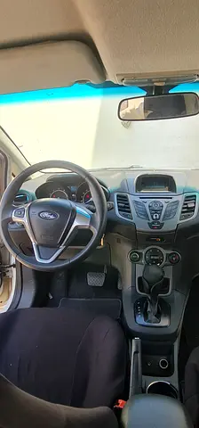 2015 FORD FIESTA — фото 3