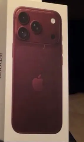 Brand new sealed iPhone 18 pro max - burgundy - 256gb