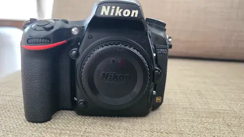 Nikon D750 DSLR Body (Used) - Good Condition