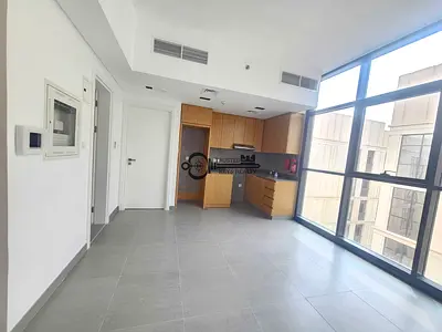 WOW Brand New Building 1,Bhk Flat Available 2,Bathroom Gym Pool Parking Free And Rent 43k