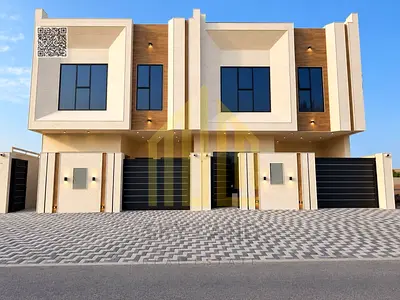 Townhouse - Good location - Fees included - 3 floors - Excellent price