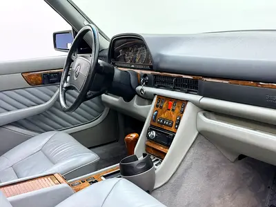 صورة 7 لـ 1991 Mercedes-BENZ SEL/SEC