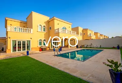 Vastu | 5BR Ensuite | Pool | Ready to Move-in