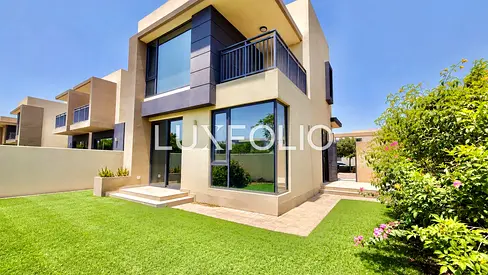 Single Row | Corner Plot | Available Now