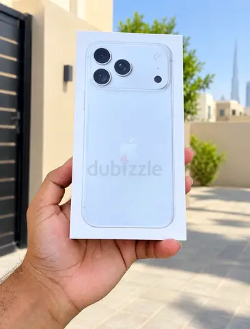 Iphone 18 pro max 256GB physical sim silver