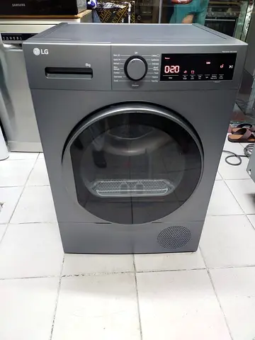 New middle Lg heat pump Dryer 8kg freestanding
