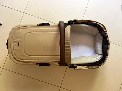 Joolz AER+ Carrycot in Sandy Taupe - One-hand fold, water repellent