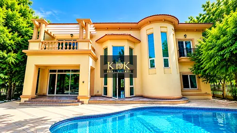 Spacious l Prime Location l Ready to Move In