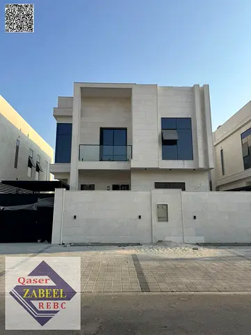Modern villa for sale in Ajman with super deluxe finishes.