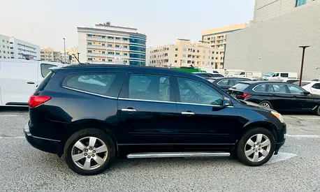 2011 Chevrolet TRAVERSE 照片 2