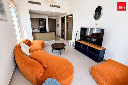 SPACIOUS 1 BEDROOM | FURNISHED | VACANT