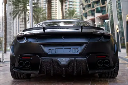 2022 Ferrari ROMA thumbnail 10