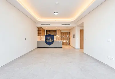 High Floor | Flexible Cheques | Brand new