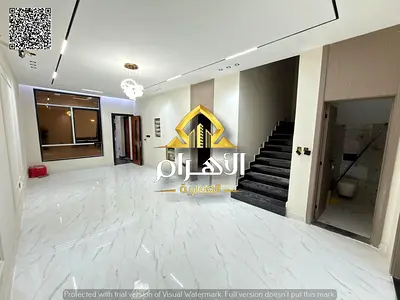 Located directly on the main street, opposite Al-Hamidiyah Park. Features two floors plus a roof. O