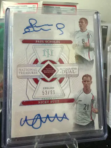Paul Scholes & Nicky $%&! — Dual Autograph /99