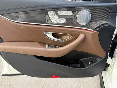 صورة مصغرة 17 لـ 2019 Mercedes-BENZ E-CLASS