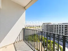 Bright Studio | Balcony | Bright & Well Maintained