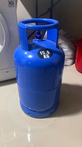 Cylinder gas