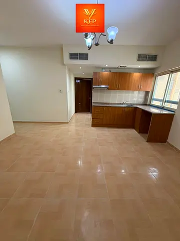 1BHK AVAILABLE BIG SIZE WITH BIG BALCONY NEAR TO AL RIGGA METRO READY TO MOVE