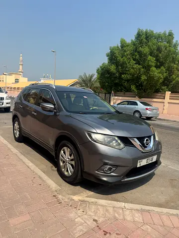2016 Nissan X-TRAIL photo 3
