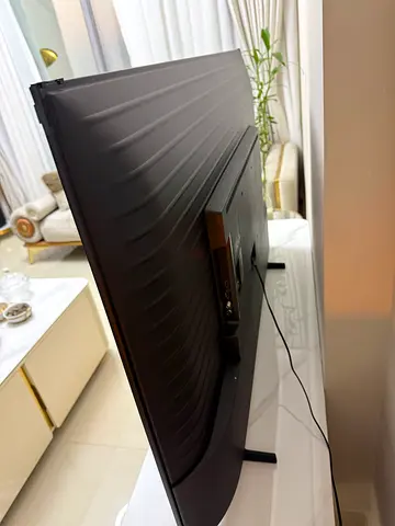 Samsung 55-inch Crystal UHD TV - used for 2 months and still under grantee