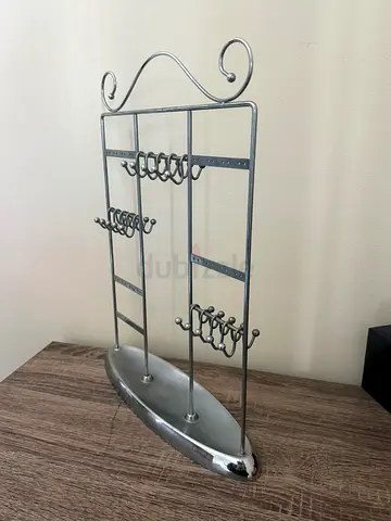 Jewelry holder