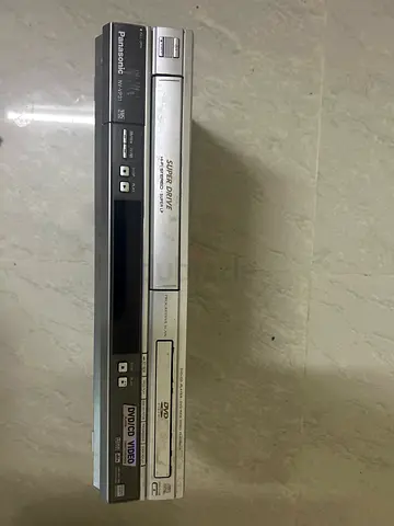 Panasonic DVD/VCR Combo Player (DV/CD Video)