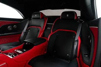 صورة 10 لـ 2025 ROLLS-ROYCE SPECTRE