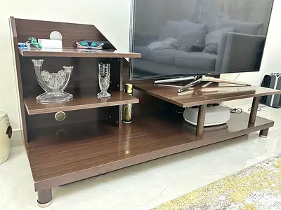 Tv table