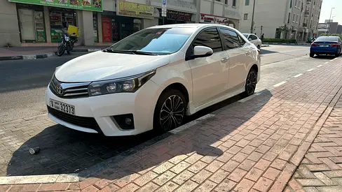 2015 Toyota COROLLA 缩略图 4