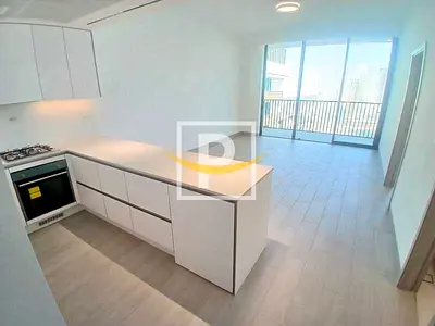 Ready to Move | Park View | Equipped Kitchen