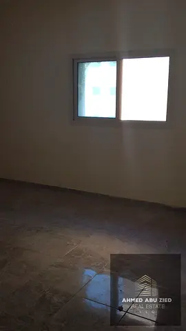 غرفه وصاله للايجار السنوي بعجمان منطقه الروضه 1  بلكون   2 حمام  مساحات ممتازه   الايجار 32 الف درهم   الدفعات 4 أو 6 دفعات   تأمين شيك بدون تاريخ لا