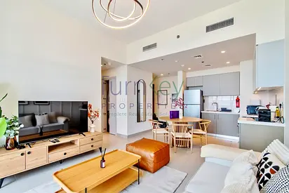 Gracefully Furnished | SZR & Canal View | Vacant | Higher floor | Call Jenice for viewing today
