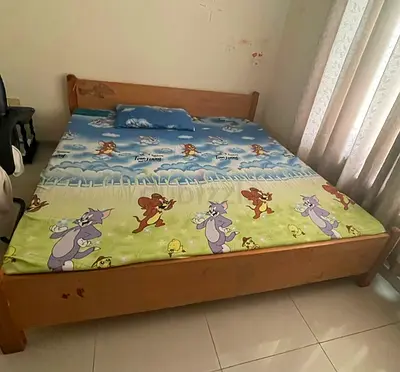 BED-DOUBLE COT