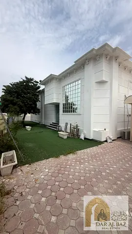 Commercial Villa for Annual Rent in Al Khazzan – Sharjah | 7 Rooms | 10,000 sq. ft. | Strategic Loc