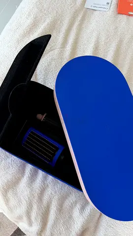 Dyson – Blue Blush – Case & Attachments (Genuine Dyson)