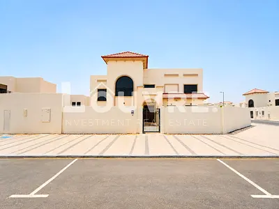 Double Row Corner | Huge Plot | Premium Finishing