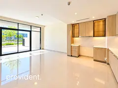 Largest 3BR Layout | Vacant | Townhouse Feel
