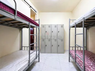BED SPACE AVAILABLE NEAR SHARAF DG METRO