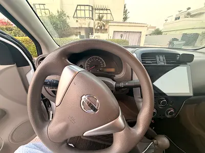 2022 Nissan SUNNY photo 6