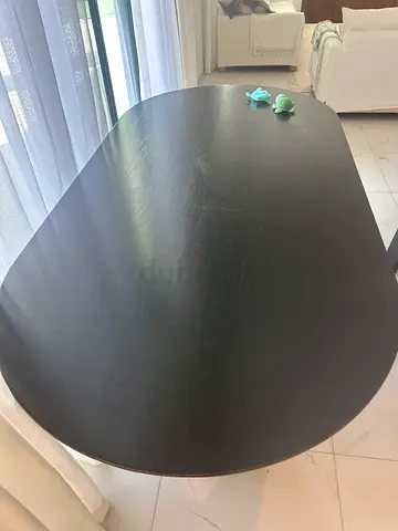 Verona oval table