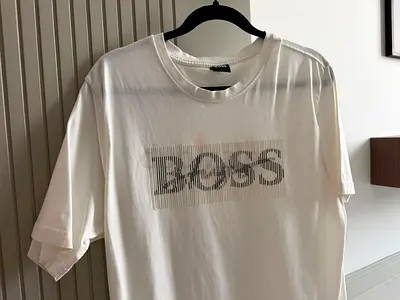 Men's HUGO BOSS Logo Tee - White (Size XL)