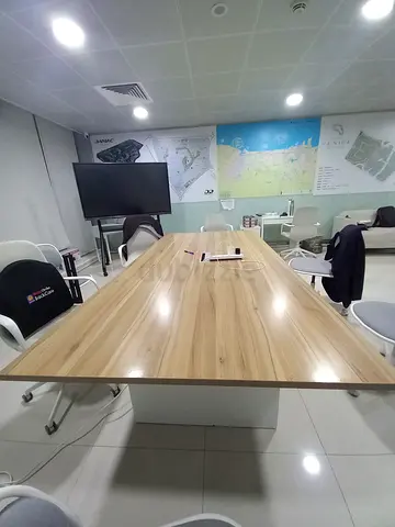 Office furniture large Table