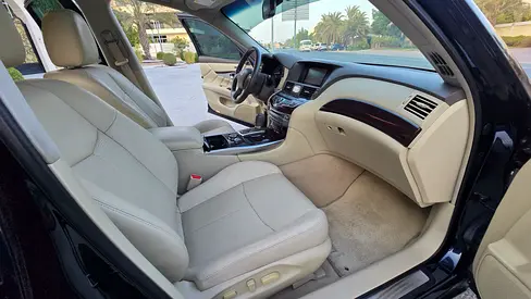 2016 Infiniti Q70 — миниатюра 14
