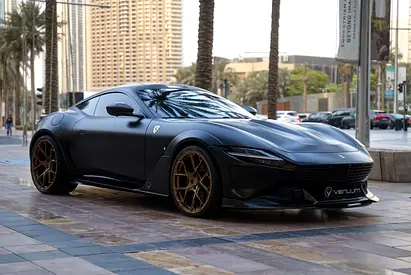 2022 Ferrari ROMA thumbnail 2
