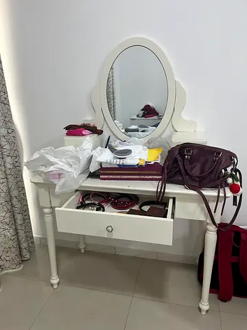 Dresser Table