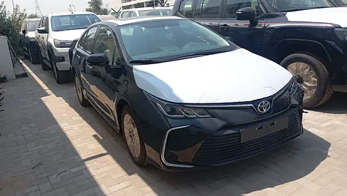 TOYOTA COROLLA 2.0 WITH SUNROOF 2026 - BLACK