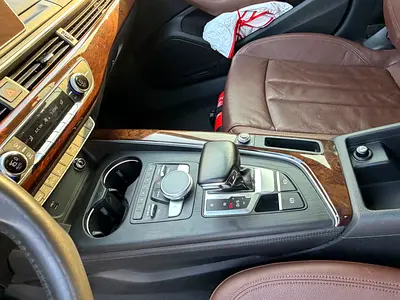 صورة 10 لـ 2019 AUDI A5