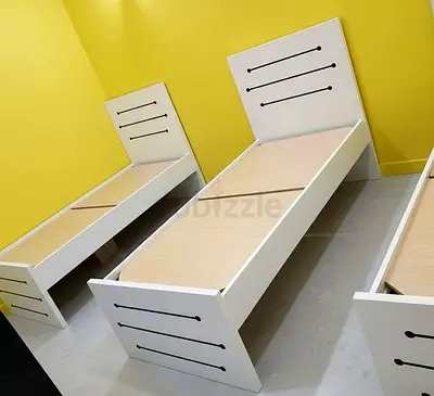 Brand new single bed MDF strong white clr 90x190 size